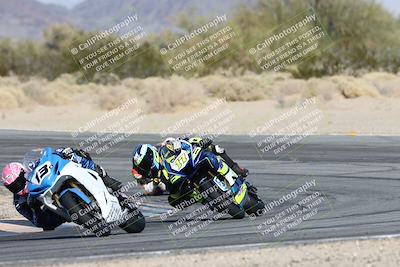 media/Dec-07-2025-CVMA (Sun) [[3e7d2de5dc]]/Race 8-Middleweight Shootout/